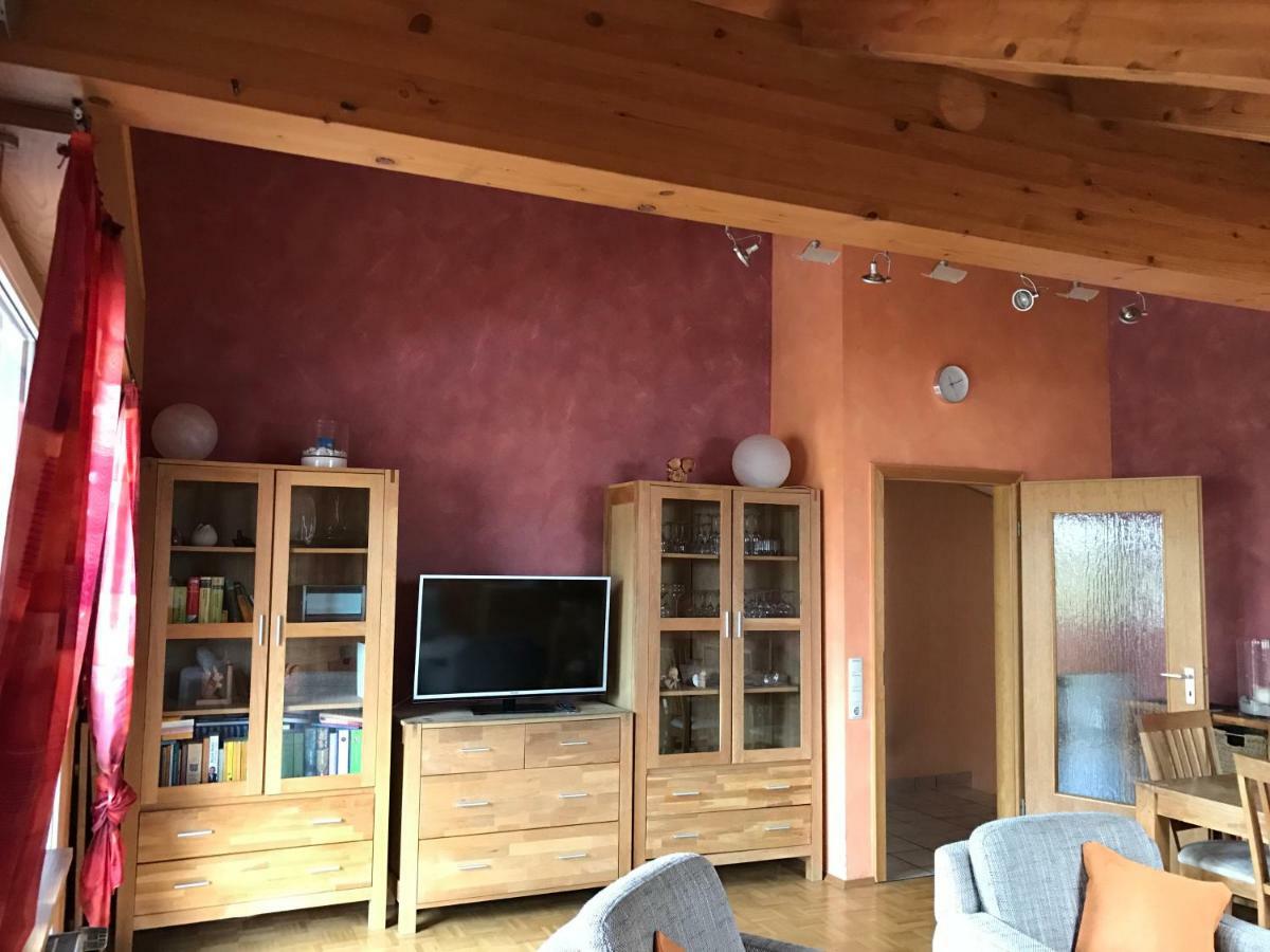 Messe Cgn/Dus Grossraeumige Wohnung In Guter Verkehrslage Leverkusen Kültér fotó
